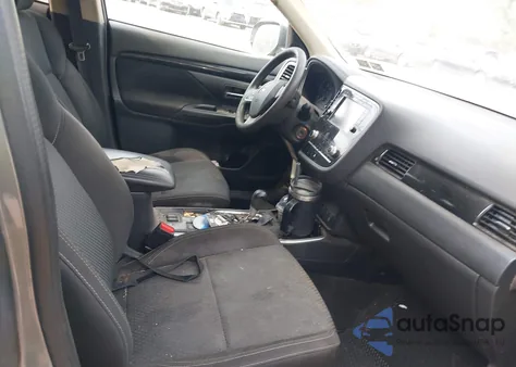 2020 Mitsubishi Outlander Es 2.4 z USA, uszkodzony, nr VIN JA4AD2A33LZ048521